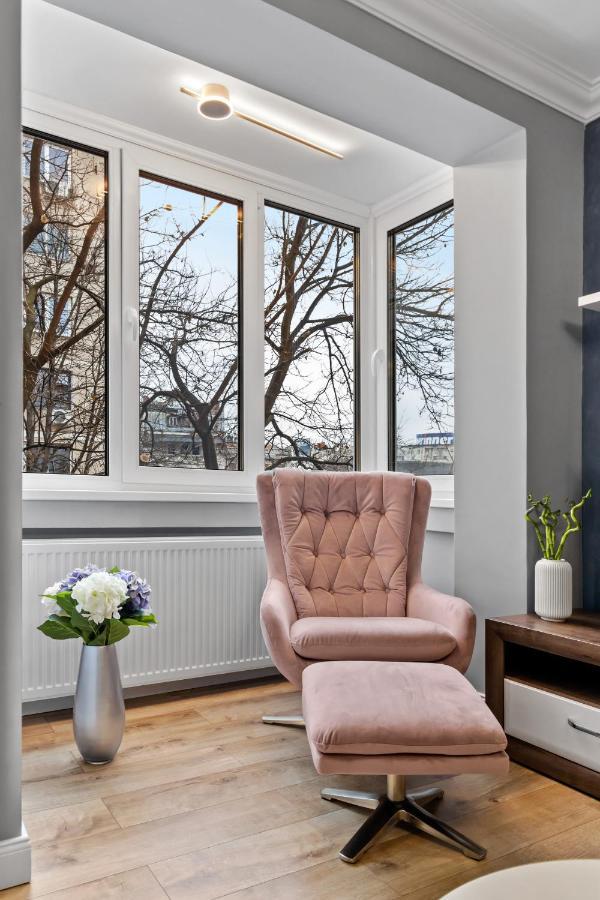 Comfort By Art City Bucureşti Ngoại thất bức ảnh