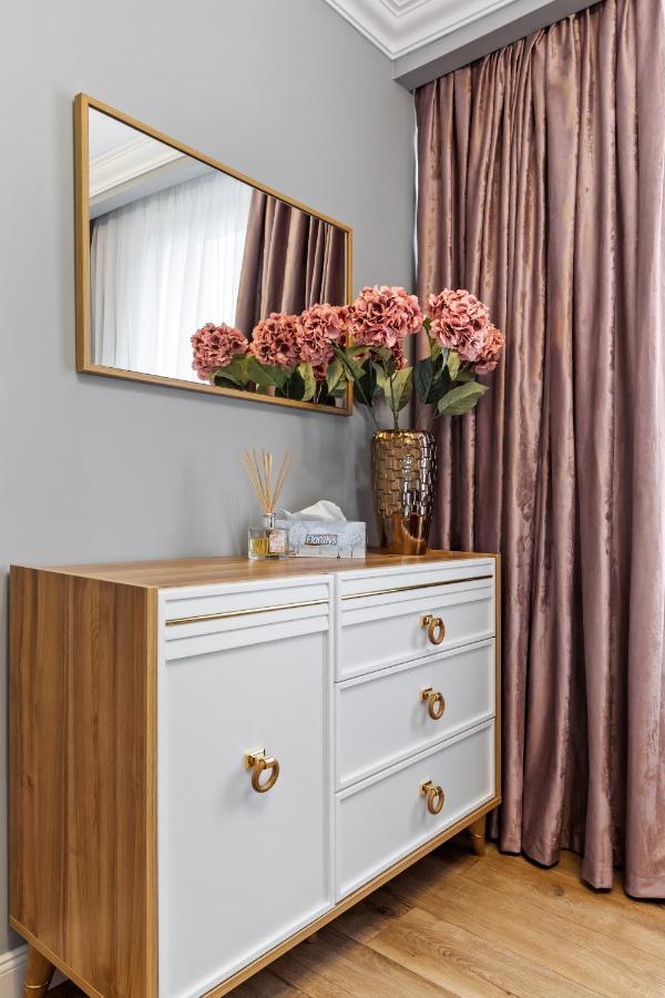 Comfort By Art City Bucureşti Ngoại thất bức ảnh