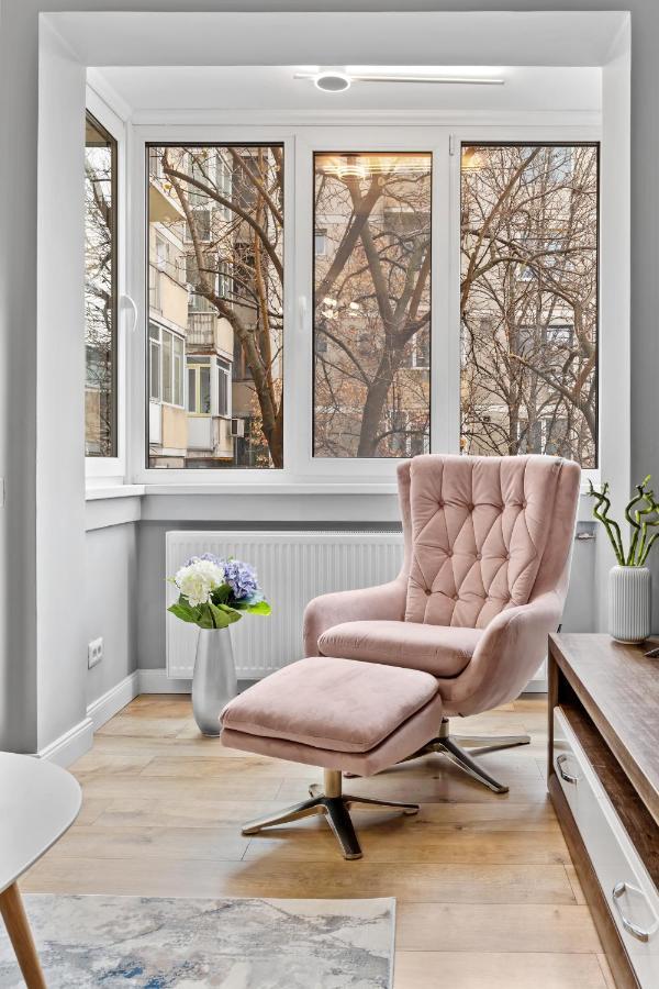 Comfort By Art City Bucureşti Ngoại thất bức ảnh