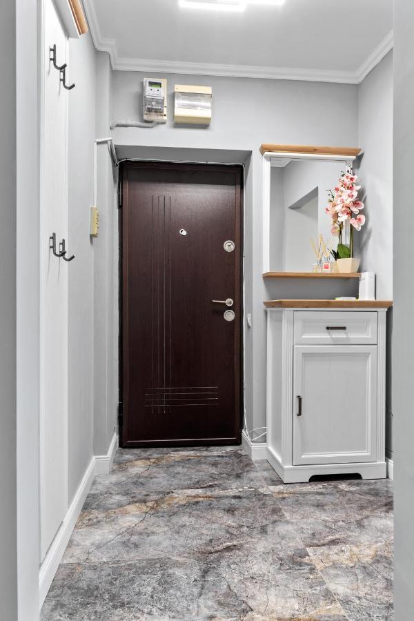 Comfort By Art City Bucureşti Ngoại thất bức ảnh