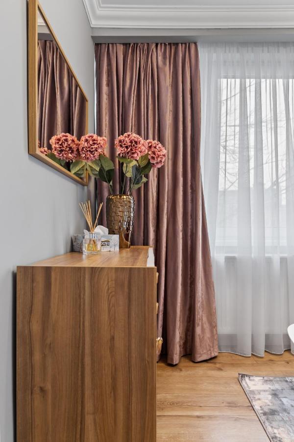 Comfort By Art City Bucureşti Ngoại thất bức ảnh